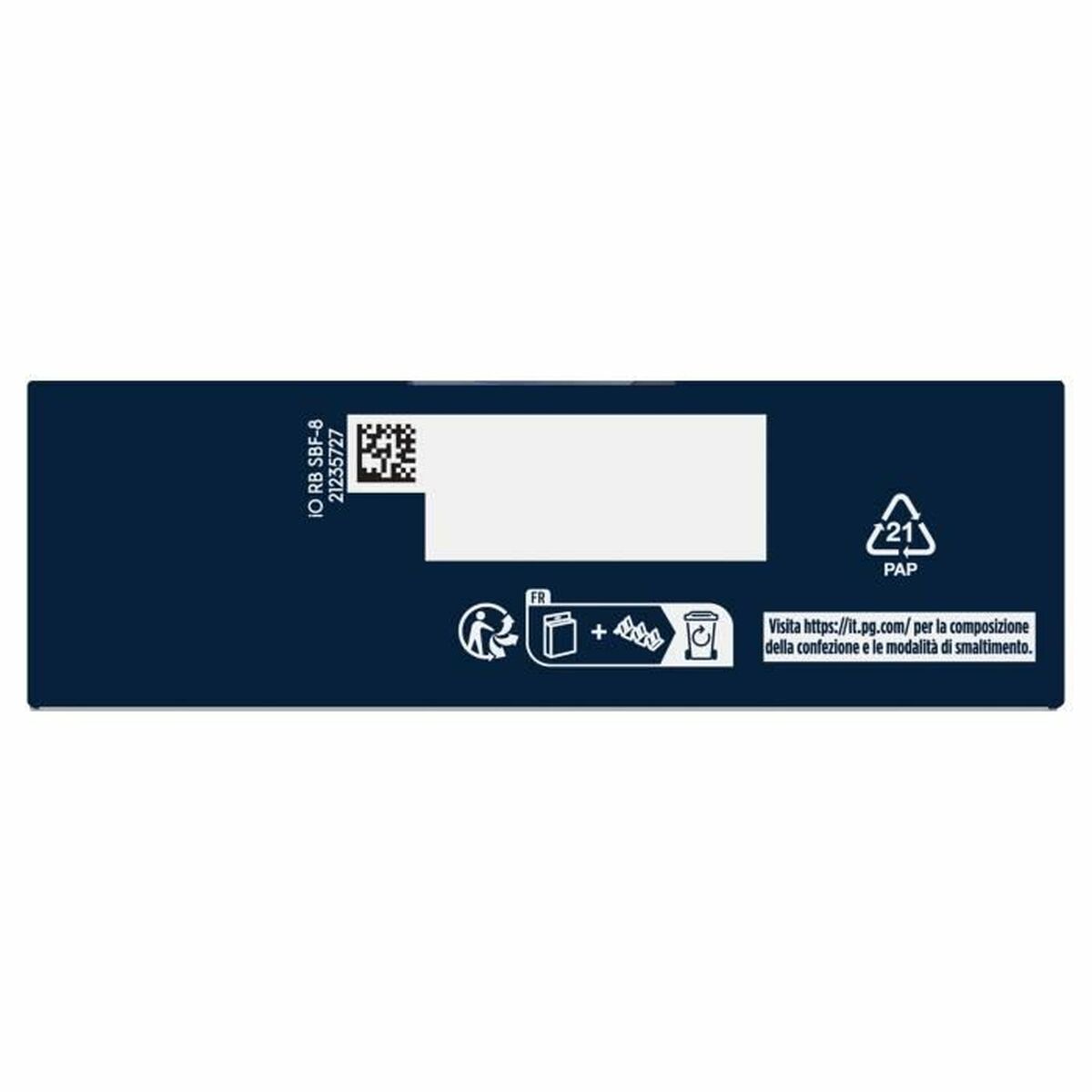 Packaging of Oral-B replacement head featuring product safety symbols and recycling information.